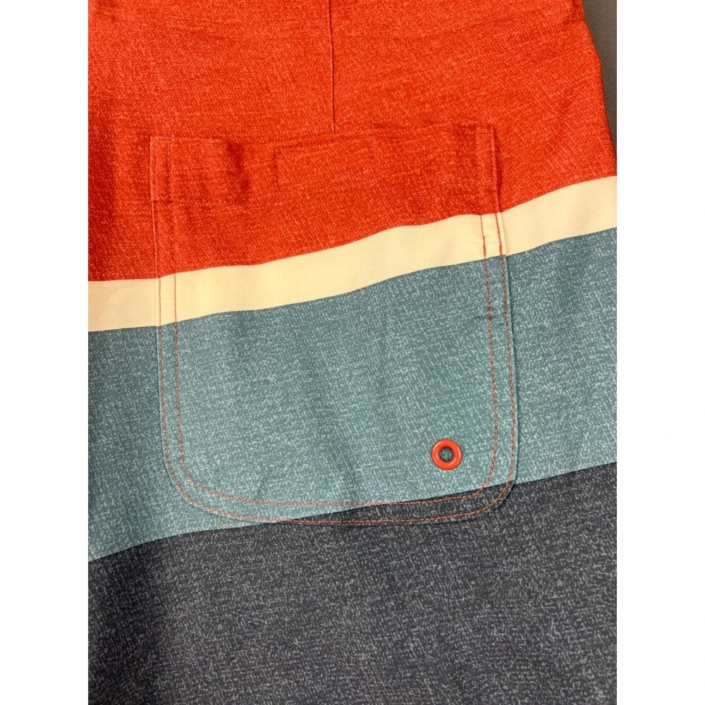 Old Navy Board Shorts Mens 32 Red Blue Striped Excellent Swim Trunks Surf